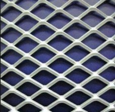 Tấm lưới kim loại