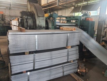 Tấm lưới kim loại-3