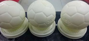 Thiết kế và in 3D Sla quả bóng vàng-3